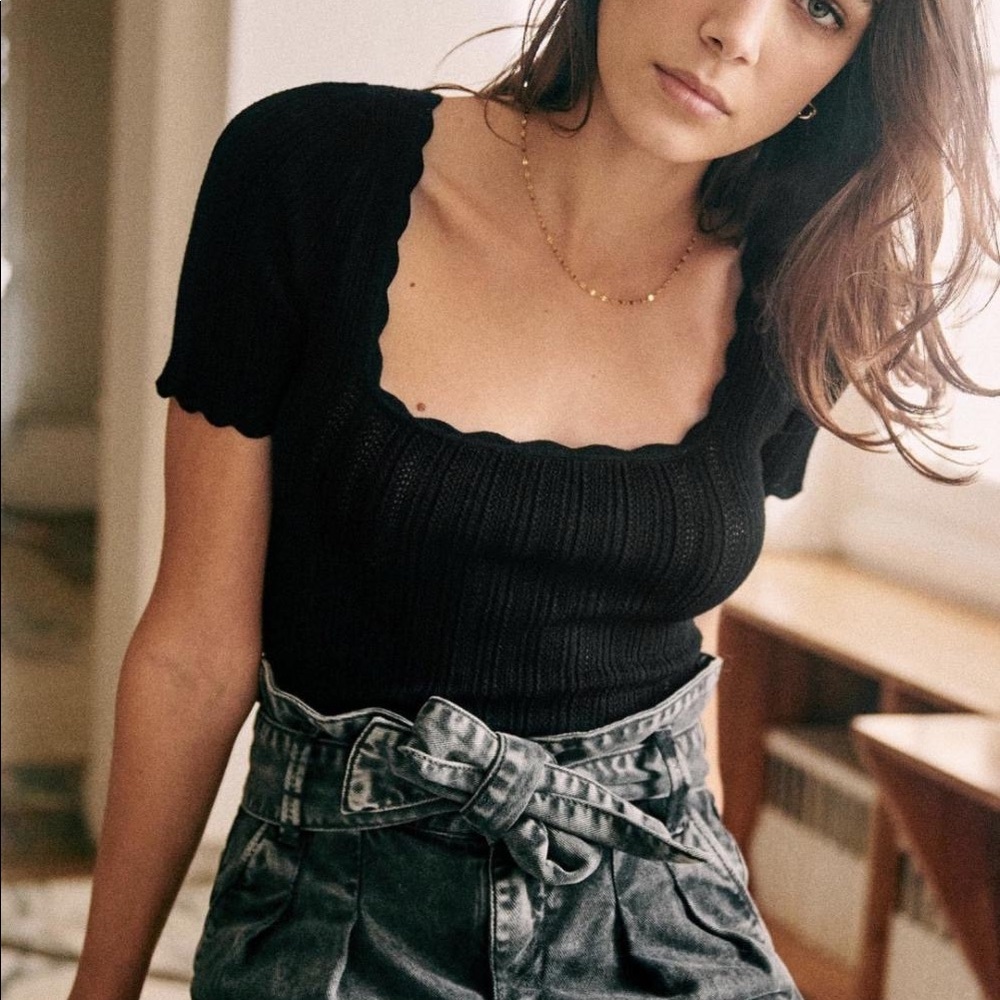 SÈZANE Anil Scalloped Knit Jumper - Black
